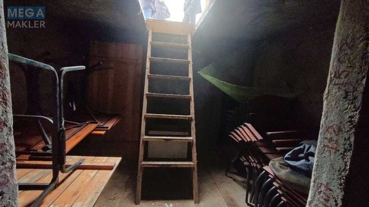 Продаж комерційної нерухомості, 41&nbsp;кв.м, <a class="location-link" href="/kiev/" title="Недвижимость Київ">Київ</a>, <a class="location-link" href="/kiev/desnyanskij/" title="Недвижимость Деснянський район">Деснянський р-н</a>, Крайня вул., 13 (изображение 13)