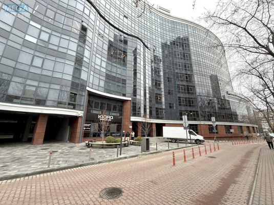 Оренда комерційної нерухомості, 550&nbsp;кв.м, под офис, <a class="location-link" href="/kiev/" title="Недвижимость Київ">Київ</a>, <a class="location-link" href="/kiev/pecherskij/" title="Недвижимость Печерський район">Печерський р-н</a>, Евгения Коновальца ул., 36Д (изображение 3)