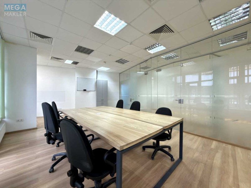 Оренда комерційної нерухомості, 550&nbsp;кв.м, под офис, <a class="location-link" href="/kiev/" title="Недвижимость Київ">Київ</a>, <a class="location-link" href="/kiev/pecherskij/" title="Недвижимость Печерський район">Печерський р-н</a>, Евгения Коновальца ул., 36Д (изображение 13)