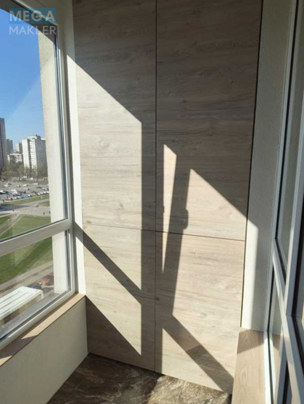 Оренда 1 кімнатної квартири, <a class="location-link" href="/kiev/" title="Недвижимость Київ">Київ</a>, <a class="location-link" href="/kiev/podolskij/" title="Недвижимость Подільський район">Подільський р-н</a>, Сімї Крістерів вул., 20 (изображение 6)