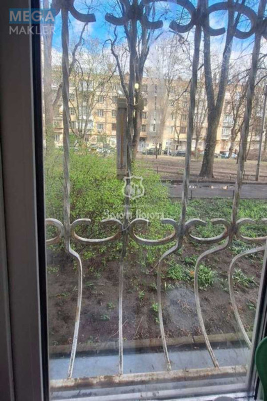 Продаж 3 кімнатної квартири (62,9/45,4/5,8), 1 пов. 9 пов. будинку, <a class="location-link" href="/kiev/" title="Недвижимость Київ">Київ</a>, <a class="location-link" href="/kiev/pecherskij/" title="Недвижимость Печерський район">Печерський р-н</a>, Лаврська вул., 4а (изображение 8)