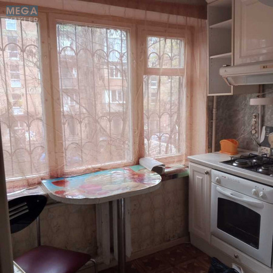 Оренда 1 кімнатної квартири, <a class="location-link" href="/kiev/" title="Недвижимость Київ">Київ</a>, <a class="location-link" href="/kiev/dneprovskij/" title="Недвижимость Дніпровський район">Дніпровський р-н</a>, Юрія Гагаріна просп., 13а (изображение 2)