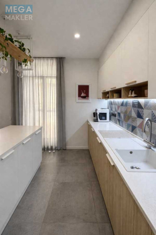 Продаж 2 кімнатної квартири (82,6/28,2/30), 3 пов. 10 пов. будинку, <a class="location-link" href="/kiev/" title="Недвижимость Київ">Київ</a>, <a class="location-link" href="/kiev/dneprovskij/" title="Недвижимость Дніпровський район">Дніпровський р-н</a>, Регенераторна вул. (изображение 6)