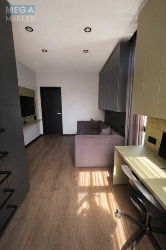 Продаж 2 кімнатної квартири (82,6/28,2/30), 3 пов. 10 пов. будинку, <a class="location-link" href="/kiev/" title="Недвижимость Київ">Київ</a>, <a class="location-link" href="/kiev/dneprovskij/" title="Недвижимость Дніпровський район">Дніпровський р-н</a>, Регенераторна вул. (изображение 8)