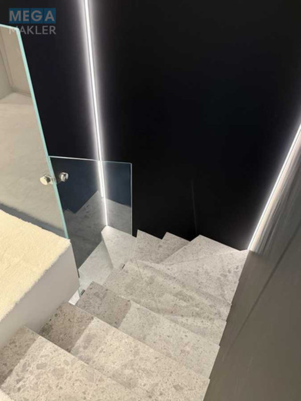 Продаж 6 кімнатної квартири (156/81/21), 25 пов. 26 пов. будинку, <a class="location-link" href="/kiev/" title="Недвижимость Київ">Київ</a>, <a class="location-link" href="/kiev/darnickij/" title="Недвижимость Дарницький район">Дарницький р-н</a>, Дніпровська наб., 18Б (изображение 10)