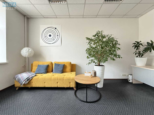 Продаж 3 кімнатної квартири (74/52/7,3), 3 пов. 5 пов. будинку, <a class="location-link" href="/kiev/" title="Недвижимость Київ">Київ</a>, <a class="location-link" href="/kiev/pecherskij/" title="Недвижимость Печерський район">Печерський р-н</a>, Велика Васильківська вул., 126 (изображение 2)