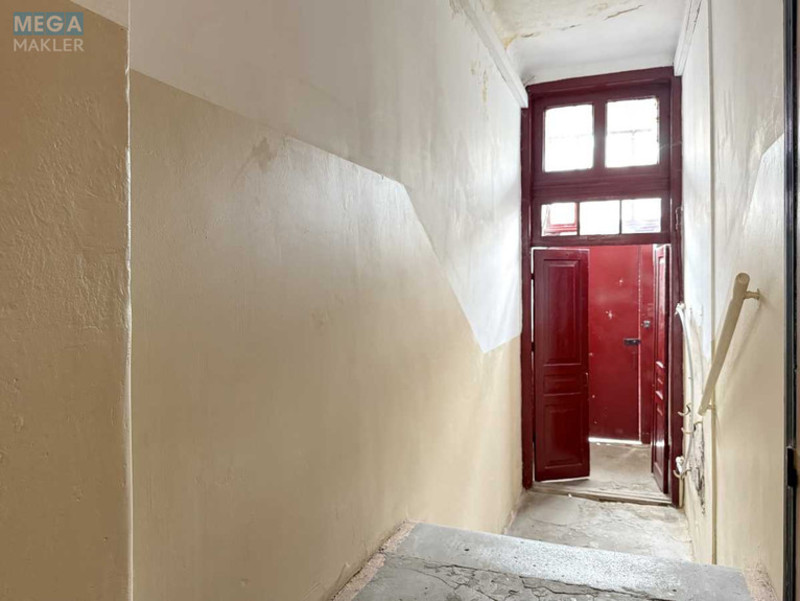 Продаж 3 кімнатної квартири (74/52/7,3), 3 пов. 5 пов. будинку, <a class="location-link" href="/kiev/" title="Недвижимость Київ">Київ</a>, <a class="location-link" href="/kiev/pecherskij/" title="Недвижимость Печерський район">Печерський р-н</a>, Велика Васильківська вул., 126 (изображение 15)