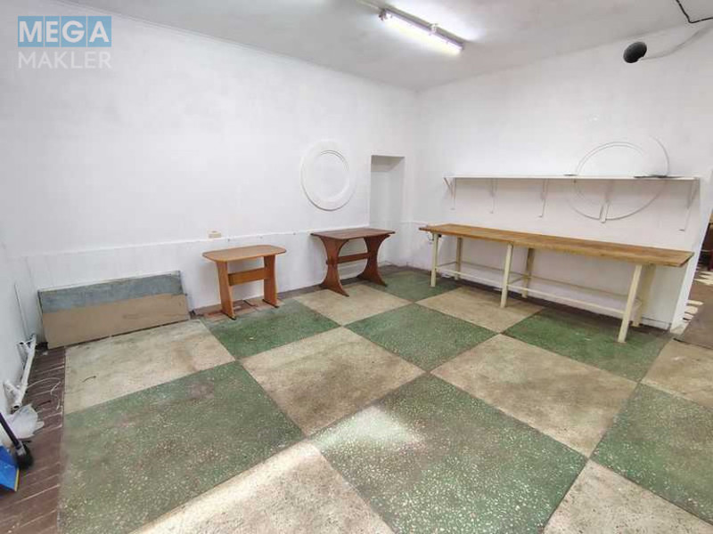 Оренда окремої будівлі/побудови, 155&nbsp;кв.м, <a class="location-link" href="/kiev/" title="Недвижимость Київ">Київ</a>, <a class="location-link" href="/kiev/podolskij/" title="Недвижимость Подільський район">Подільський р-н</a>, Свободи просп., 2в (изображение 6)