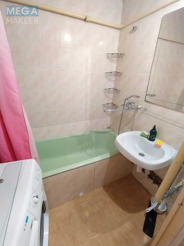 Оренда 1 кімнатної квартири, <a class="location-link" href="/kiev/" title="Недвижимость Київ">Київ</a>, <a class="location-link" href="/kiev/darnickij/" title="Недвижимость Дарницький район">Дарницький р-н</a>, Петра Григоренко просп., 25б (изображение 9)