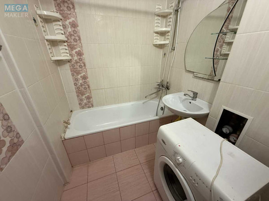 Оренда 2 кімнатної квартири, <a class="location-link" href="/kiev/" title="Недвижимость Київ">Київ</a>, <a class="location-link" href="/kiev/desnyanskij/" title="Недвижимость Деснянський район">Деснянський р-н</a>, Владимира Маяковского просп., 68 (изображение 13)