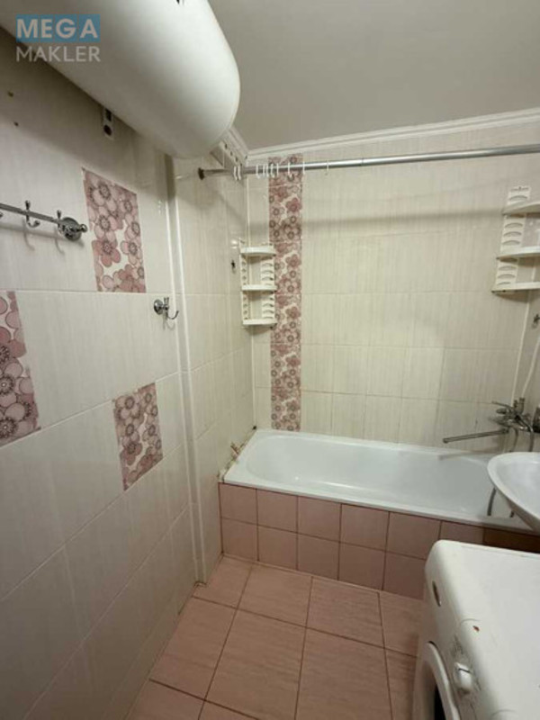 Оренда 2 кімнатної квартири, <a class="location-link" href="/kiev/" title="Недвижимость Київ">Київ</a>, <a class="location-link" href="/kiev/desnyanskij/" title="Недвижимость Деснянський район">Деснянський р-н</a>, Владимира Маяковского просп., 68 (изображение 14)