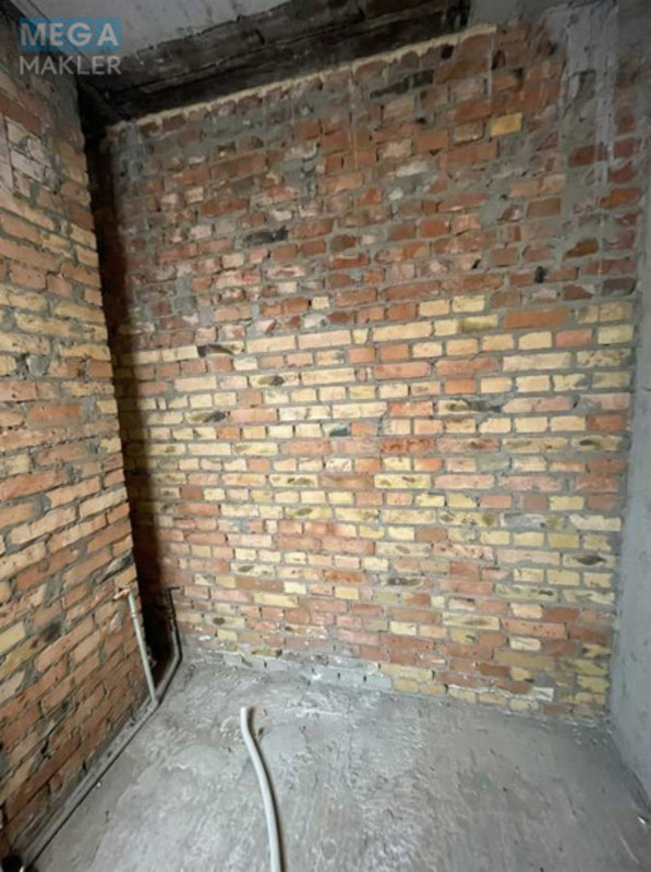 Продаж 1 кімнатної квартири (28/15/5), 4 пов. 6 пов. будинку, <a class="location-link" href="/kiev/" title="Недвижимость Київ">Київ</a>, <a class="location-link" href="/kiev/solomenskij/" title="Недвижимость Солом'янський район">Солом'янський р-н</a>, Вишнева вул., 12 (изображение 6)