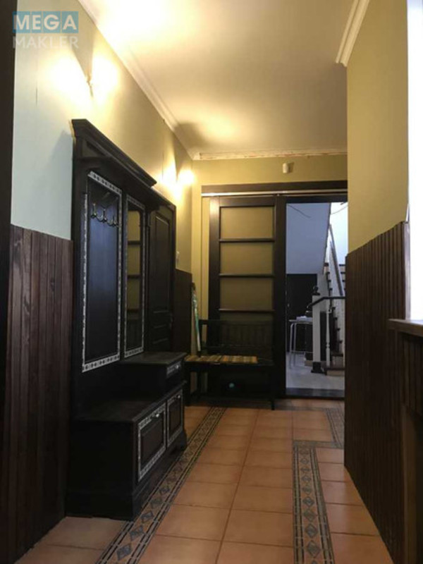 Продаж дома, 2&nbsp;поверху, 408&nbsp;кв.м, 7&nbsp;кімнат, ділянка 3&nbsp;сотки, <a class="location-link" href="/kiev/" title="Недвижимость Київ">Київ</a>, <a class="location-link" href="/kiev/goloseevskij/" title="Недвижимость Голосіївський район">Голосіївський р-н</a>, Добрый Путь ул., 63 (изображение 8)