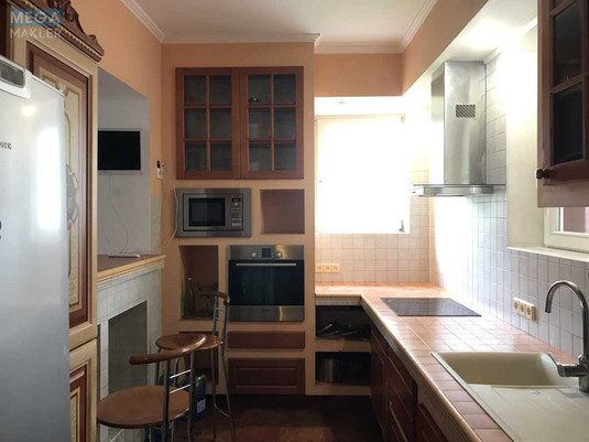 Продаж дома, 2&nbsp;поверху, 408&nbsp;кв.м, 7&nbsp;кімнат, ділянка 3&nbsp;сотки, <a class="location-link" href="/kiev/" title="Недвижимость Київ">Київ</a>, <a class="location-link" href="/kiev/goloseevskij/" title="Недвижимость Голосіївський район">Голосіївський р-н</a>, Добрый Путь ул., 63 (изображение 11)