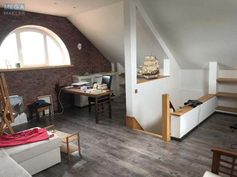 Продаж дома, 2&nbsp;поверху, 408&nbsp;кв.м, 7&nbsp;кімнат, ділянка 3&nbsp;сотки, <a class="location-link" href="/kiev/" title="Недвижимость Київ">Київ</a>, <a class="location-link" href="/kiev/goloseevskij/" title="Недвижимость Голосіївський район">Голосіївський р-н</a>, Добрый Путь ул., 63 (изображение 25)