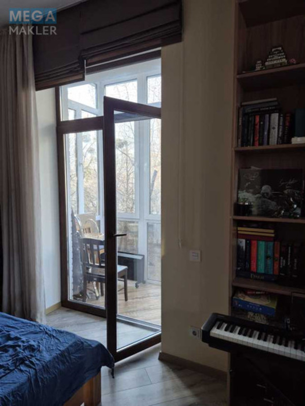 Продаж 2 кімнатної квартири (52/20/16), 3 пов. 5 пов. будинку, <a class="location-link" href="/kiev/" title="Недвижимость Київ">Київ</a>, <a class="location-link" href="/kiev/shevchenkovskij/" title="Недвижимость Шевченківський район">Шевченківський р-н</a>, Берестейский просп., 78 (изображение 3)