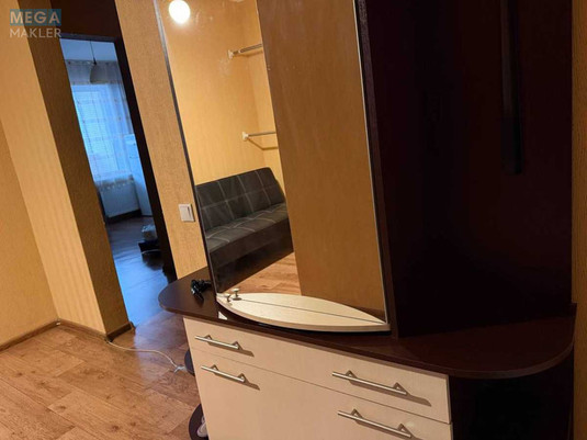 Оренда 1 кімнатної квартири, <a class="location-link" href="/kiev/" title="Недвижимость Київ">Київ</a>, <a class="location-link" href="/kiev/dneprovskij/" title="Недвижимость Дніпровський район">Дніпровський р-н</a>, Хорольська вул., 1а (изображение 2)