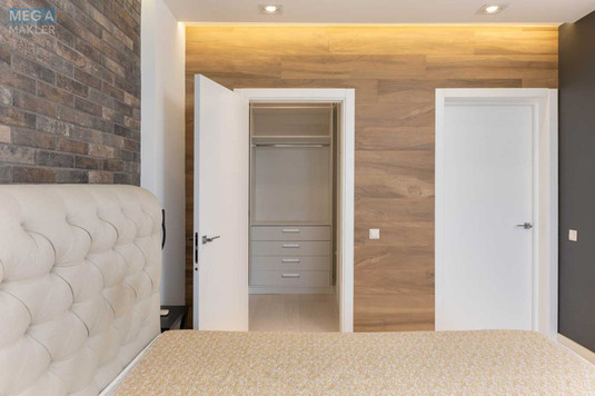 Оренда 4 кімнатні квартири, <a class="location-link" href="/kiev/" title="Недвижимость Київ">Київ</a>, <a class="location-link" href="/kiev/darnickij/" title="Недвижимость Дарницький район">Дарницький р-н</a>, Княжий Затон вул., 21 (изображение 8)