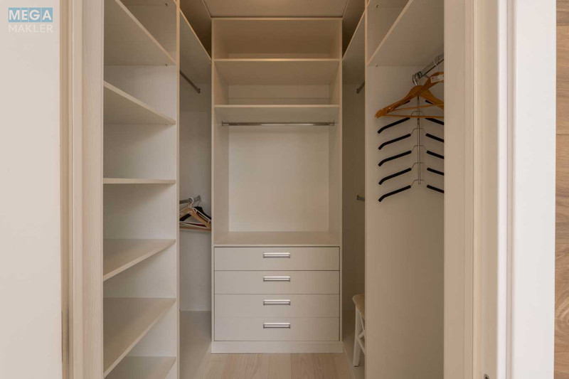 Оренда 4 кімнатні квартири, <a class="location-link" href="/kiev/" title="Недвижимость Київ">Київ</a>, <a class="location-link" href="/kiev/darnickij/" title="Недвижимость Дарницький район">Дарницький р-н</a>, Княжий Затон вул., 21 (изображение 9)