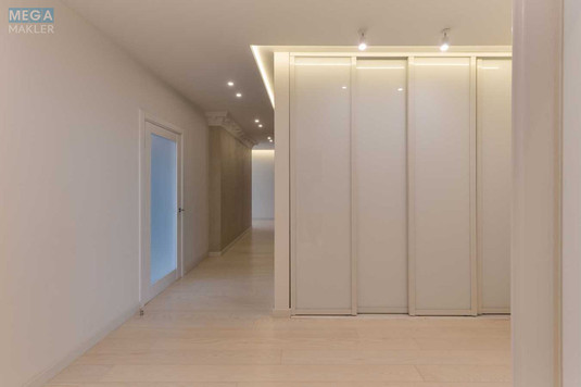 Оренда 4 кімнатні квартири, <a class="location-link" href="/kiev/" title="Недвижимость Київ">Київ</a>, <a class="location-link" href="/kiev/darnickij/" title="Недвижимость Дарницький район">Дарницький р-н</a>, Княжий Затон вул., 21 (изображение 20)