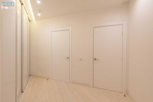 Оренда 4 кімнатні квартири, <a class="location-link" href="/kiev/" title="Недвижимость Київ">Київ</a>, <a class="location-link" href="/kiev/darnickij/" title="Недвижимость Дарницький район">Дарницький р-н</a>, Княжий Затон вул., 21 (изображение 21)