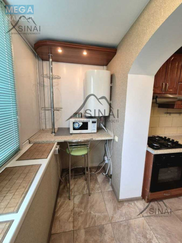 Продаж 3 кімнатної квартири (67/43/9,5), 9 пов. 9 пов. будинку, <a class="location-link" href="/kiev/" title="Недвижимость Київ">Київ</a>, <a class="location-link" href="/kiev/desnyanskij/" title="Недвижимость Деснянський район">Деснянський р-н</a>, Академіка Курчатова вул., 6 (изображение 4)