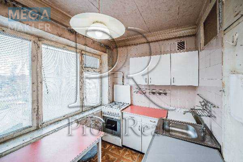 Продаж 1 кімнатної квартири (27/15/7), 5 пов. 5 пов. будинку, <a class="location-link" href="/kiev/" title="Недвижимость Київ">Київ</a>, <a class="location-link" href="/kiev/dneprovskij/" title="Недвижимость Дніпровський район">Дніпровський р-н</a>, Гашека Ярослава бульвар, 10 (изображение 5)