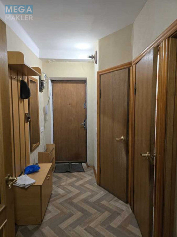 Продаж 2 кімнатної квартири (47/29/7,5), 4 пов. 5 пов. будинку, <a class="location-link" href="/kiev/" title="Недвижимость Київ">Київ</a>, <a class="location-link" href="/kiev/svyatoshinskij/" title="Недвижимость Святошинський район">Святошинський р-н</a>, Академика Вернадского бульв., 73 (изображение 6)