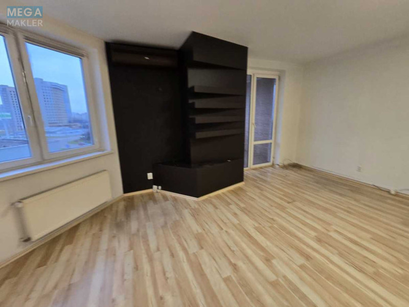 Продаж 4 кімнатної квартири (160/100/20), 5 пов. 9 пов. будинку, <a class="location-link" href="/kiev/" title="Недвижимость Київ">Київ</a>, <a class="location-link" href="/kiev/dneprovskij/" title="Недвижимость Дніпровський район">Дніпровський р-н</a>, Раисы Окипной ул., 4 (изображение 2)