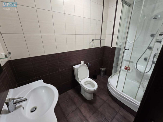 Продаж 4 кімнатної квартири (160/100/20), 5 пов. 9 пов. будинку, <a class="location-link" href="/kiev/" title="Недвижимость Київ">Київ</a>, <a class="location-link" href="/kiev/dneprovskij/" title="Недвижимость Дніпровський район">Дніпровський р-н</a>, Раисы Окипной ул., 4 (изображение 4)