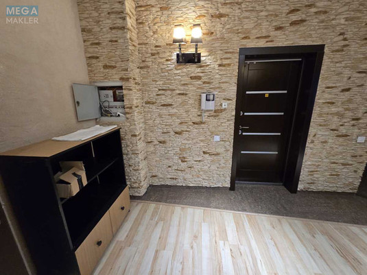 Продаж 4 кімнатної квартири (160/100/20), 5 пов. 9 пов. будинку, <a class="location-link" href="/kiev/" title="Недвижимость Київ">Київ</a>, <a class="location-link" href="/kiev/dneprovskij/" title="Недвижимость Дніпровський район">Дніпровський р-н</a>, Раисы Окипной ул., 4 (изображение 5)