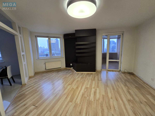 Продаж 4 кімнатної квартири (160/100/20), 5 пов. 9 пов. будинку, <a class="location-link" href="/kiev/" title="Недвижимость Київ">Київ</a>, <a class="location-link" href="/kiev/dneprovskij/" title="Недвижимость Дніпровський район">Дніпровський р-н</a>, Раисы Окипной ул., 4 (изображение 9)