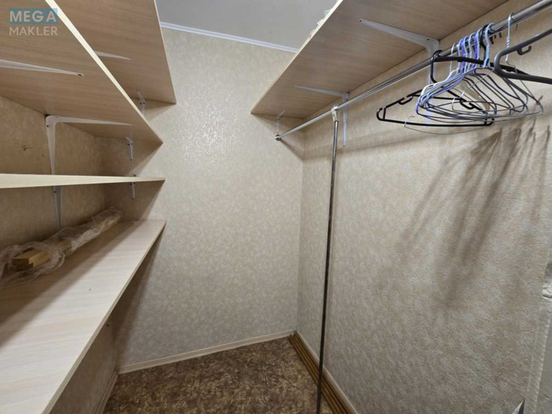 Продаж 2 кімнатної квартири (64,4/33/12,2), 7 пов. 10 пов. будинку, <a class="location-link" href="/kiev/" title="Недвижимость Київ">Київ</a>, <a class="location-link" href="/kiev/pecherskij/" title="Недвижимость Печерський район">Печерський р-н</a>, Дружбы Народов бульв., 10а (изображение 3)