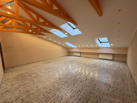 Оренда комерційної нерухомості, 197&nbsp;кв.м, под офис, <a class="location-link" href="/kiev/" title="Недвижимость Київ">Київ</a>, <a class="location-link" href="/kiev/shevchenkovskij/" title="Недвижимость Шевченківський район">Шевченківський р-н</a>, Трехсвятительская ул., 13 (изображение 16)