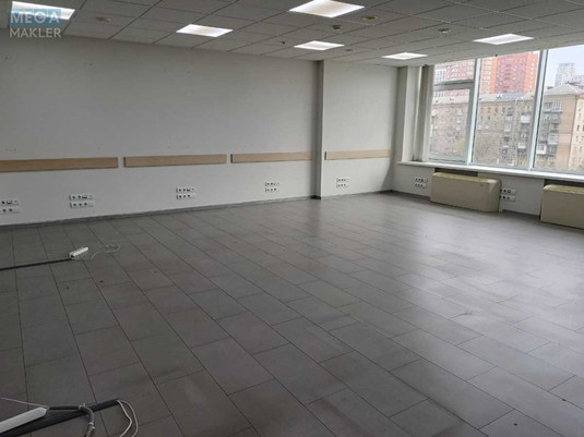 Оренда комерційної нерухомості, 137&nbsp;кв.м, под офис, <a class="location-link" href="/kiev/" title="Недвижимость Київ">Київ</a>, <a class="location-link" href="/kiev/goloseevskij/" title="Недвижимость Голосіївський район">Голосіївський р-н</a>, Антоновича вул., 172 (изображение 2)