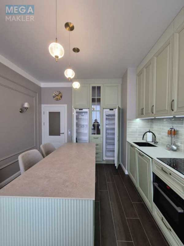 Оренда 2 кімнатної квартири, <a class="location-link" href="/kiev/" title="Недвижимость Київ">Київ</a>, <a class="location-link" href="/kiev/shevchenkovskij/" title="Недвижимость Шевченківський район">Шевченківський р-н</a>, Нагорная ул., 16 (изображение 2)