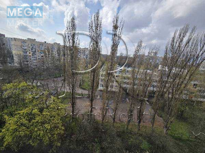 Продаж 2 кімнатної квартири (50/29/7), 8 пов. 9 пов. будинку, <a class="location-link" href="/kiev/" title="Недвижимость Київ">Київ</a>, <a class="location-link" href="/kiev/goloseevskij/" title="Недвижимость Голосіївський район">Голосіївський р-н</a>, Теремківська вулиця, 17 (изображение 7)