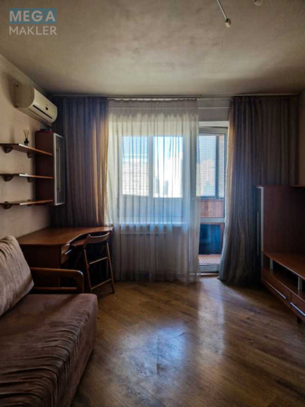 Оренда 1 кімнатної квартири, <a class="location-link" href="/kiev/" title="Недвижимость Київ">Київ</a>, <a class="location-link" href="/kiev/darnickij/" title="Недвижимость Дарницький район">Дарницький р-н</a>, Ревуцкого ул., 42б (изображение 5)