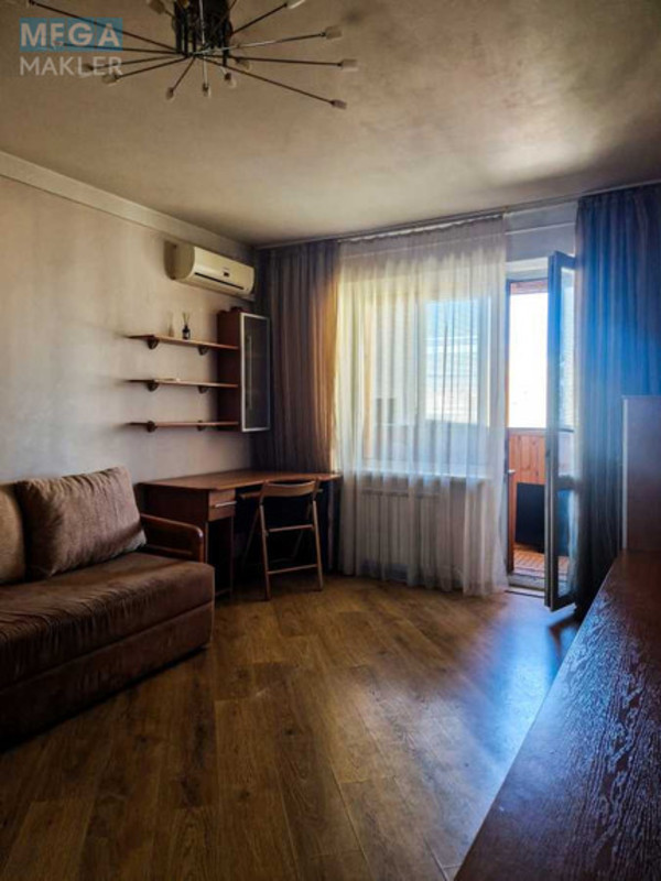 Оренда 1 кімнатної квартири, <a class="location-link" href="/kiev/" title="Недвижимость Київ">Київ</a>, <a class="location-link" href="/kiev/darnickij/" title="Недвижимость Дарницький район">Дарницький р-н</a>, Ревуцкого ул., 42б (изображение 8)