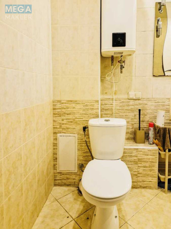 Оренда 1 кімнатної квартири, <a class="location-link" href="/kiev/" title="Недвижимость Київ">Київ</a>, <a class="location-link" href="/kiev/darnickij/" title="Недвижимость Дарницький район">Дарницький р-н</a>, Ревуцкого ул., 42б (изображение 9)