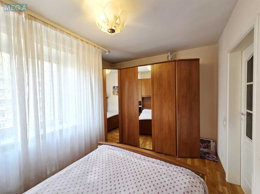 Оренда 2 кімнатної квартири, <a class="location-link" href="/kiev/" title="Недвижимость Київ">Київ</a>, <a class="location-link" href="/kiev/goloseevskij/" title="Недвижимость Голосіївський район">Голосіївський р-н</a>, Антоновича вул., 91/14 (изображение 2)