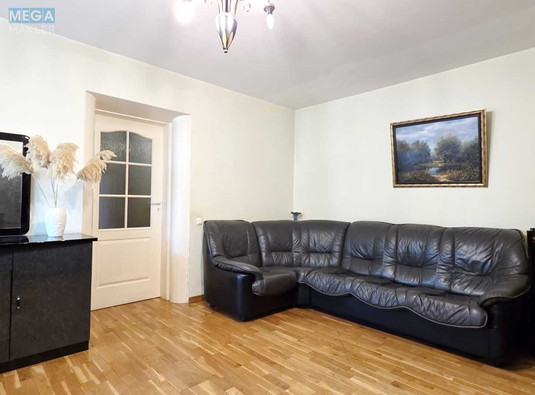 Оренда 2 кімнатної квартири, <a class="location-link" href="/kiev/" title="Недвижимость Київ">Київ</a>, <a class="location-link" href="/kiev/goloseevskij/" title="Недвижимость Голосіївський район">Голосіївський р-н</a>, Антоновича вул., 91/14 (изображение 8)