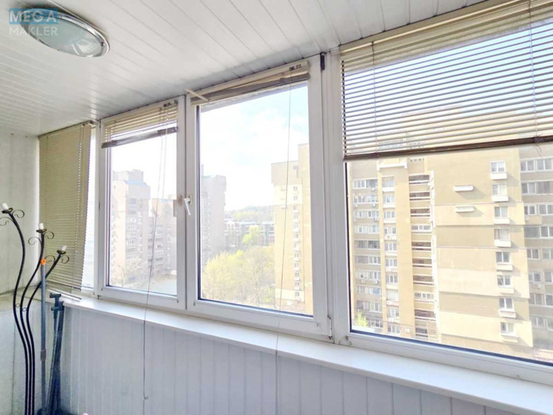 Оренда 2 кімнатної квартири, <a class="location-link" href="/kiev/" title="Недвижимость Київ">Київ</a>, <a class="location-link" href="/kiev/goloseevskij/" title="Недвижимость Голосіївський район">Голосіївський р-н</a>, Антоновича вул., 91/14 (изображение 10)