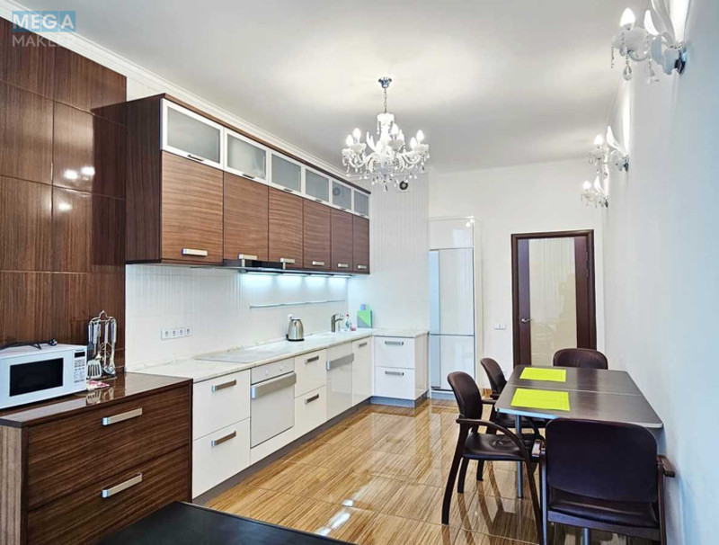 Оренда 2 кімнатної квартири, <a class="location-link" href="/kiev/" title="Недвижимость Київ">Київ</a>, <a class="location-link" href="/kiev/pecherskij/" title="Недвижимость Печерський район">Печерський р-н</a>, Звіринецька вул., 59 (изображение 2)