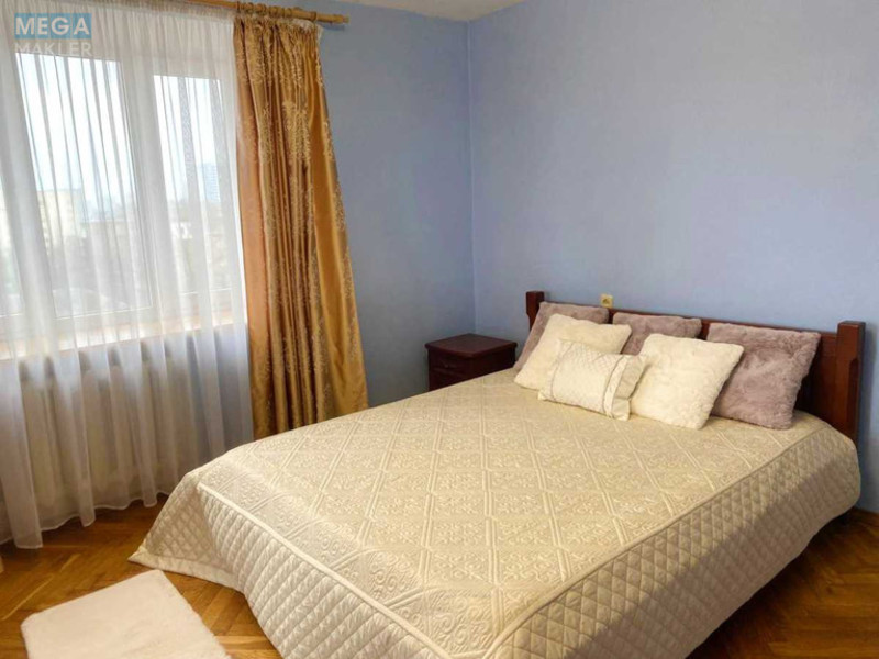 Оренда 3 кімнатної квартири, <a class="location-link" href="/kiev/" title="Недвижимость Київ">Київ</a>, <a class="location-link" href="/kiev/goloseevskij/" title="Недвижимость Голосіївський район">Голосіївський р-н</a>, Валерія Лобановського просп., 128 (изображение 7)