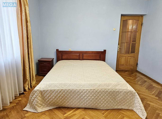 Оренда 3 кімнатної квартири, <a class="location-link" href="/kiev/" title="Недвижимость Київ">Київ</a>, <a class="location-link" href="/kiev/goloseevskij/" title="Недвижимость Голосіївський район">Голосіївський р-н</a>, Валерія Лобановського просп., 128 (изображение 8)