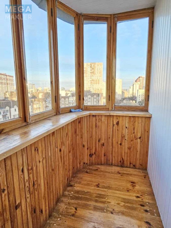 Оренда 3 кімнатної квартири, <a class="location-link" href="/kiev/" title="Недвижимость Київ">Київ</a>, <a class="location-link" href="/kiev/goloseevskij/" title="Недвижимость Голосіївський район">Голосіївський р-н</a>, Валерія Лобановського просп., 128 (изображение 9)