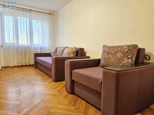 Оренда 3 кімнатної квартири, <a class="location-link" href="/kiev/" title="Недвижимость Київ">Київ</a>, <a class="location-link" href="/kiev/goloseevskij/" title="Недвижимость Голосіївський район">Голосіївський р-н</a>, Валерія Лобановського просп., 128 (изображение 12)