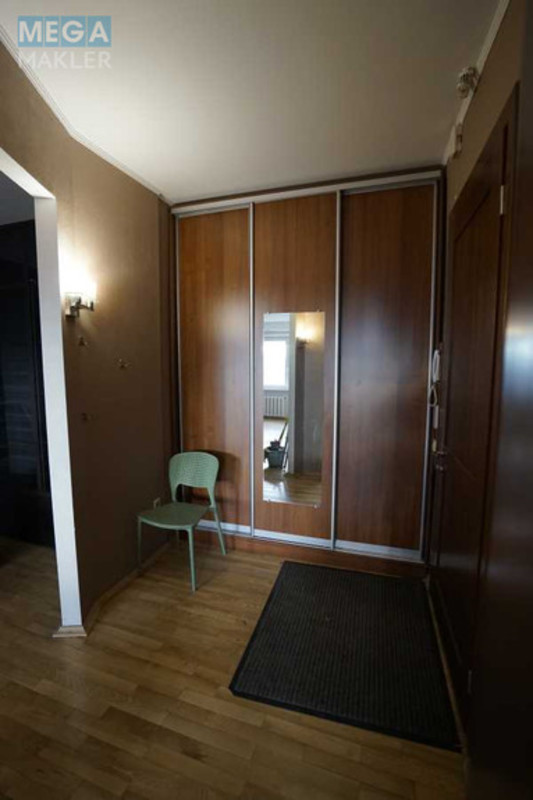 Продаж 3 кімнатної квартири (103/56/15), 15 пов. 16 пов. будинку, <a class="location-link" href="/kiev/" title="Недвижимость Київ">Київ</a>, <a class="location-link" href="/kiev/goloseevskij/" title="Недвижимость Голосіївський район">Голосіївський р-н</a>, Гайдара вул., 27 (изображение 2)