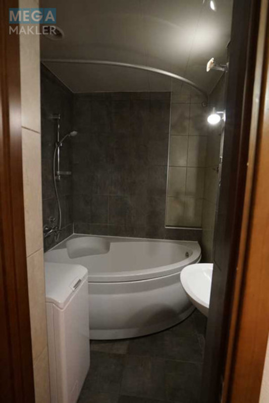 Продаж 3 кімнатної квартири (103/56/15), 15 пов. 16 пов. будинку, <a class="location-link" href="/kiev/" title="Недвижимость Київ">Київ</a>, <a class="location-link" href="/kiev/goloseevskij/" title="Недвижимость Голосіївський район">Голосіївський р-н</a>, Гайдара вул., 27 (изображение 22)